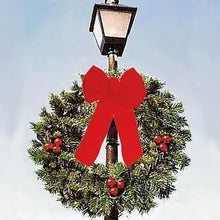 Load image into Gallery viewer, 4&#39; Lamp Post Garland Wreath